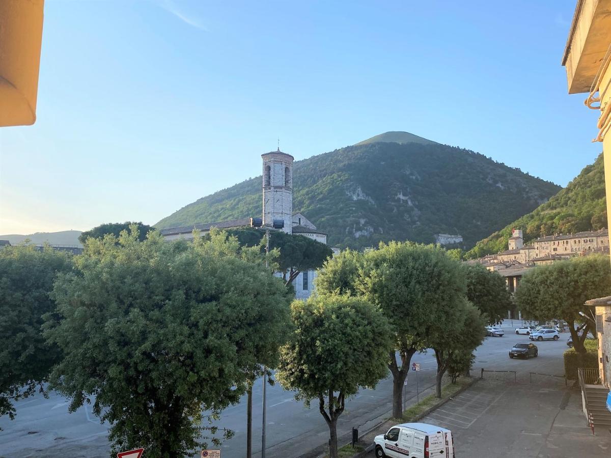 Hotel San Francesco E Il Lupo Gubbio Exteriör bild
